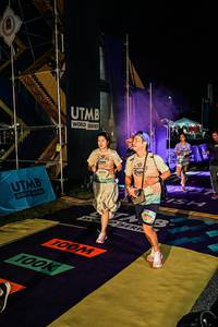 BIB: 
                            <button type="button" onclick="openModal(25250267)" class="btn btn-primary btn-sm float-right btn-popup" data-toggle="modal" data-target=".modal-high-quality">
                        <i class="fas fa-shopping-cart"></i> Add to Cart
                    </button>
                                            <button type="button" onclick="isThisMe(25250267, true)" class="btn btn-success btn-sm float-right btn-popup btn-isme hidden" data-toggle="tooltip" data-placement="bottom" title="นี่คือรูปของคุณใช่ไหม คลิกที่นี่เพื่อเอาเข้าอัลบั้ม">
                        <i class="fas fa-plus"></i> Add to album
                    </button>
                    <button type="button" onclick="isThisMe(25250267, false)" class="btn btn-warning btn-sm float-right btn-popup btn-isnotme hidden">
                        <i class="fas fa-ban"></i> Remove from album
                    </button>